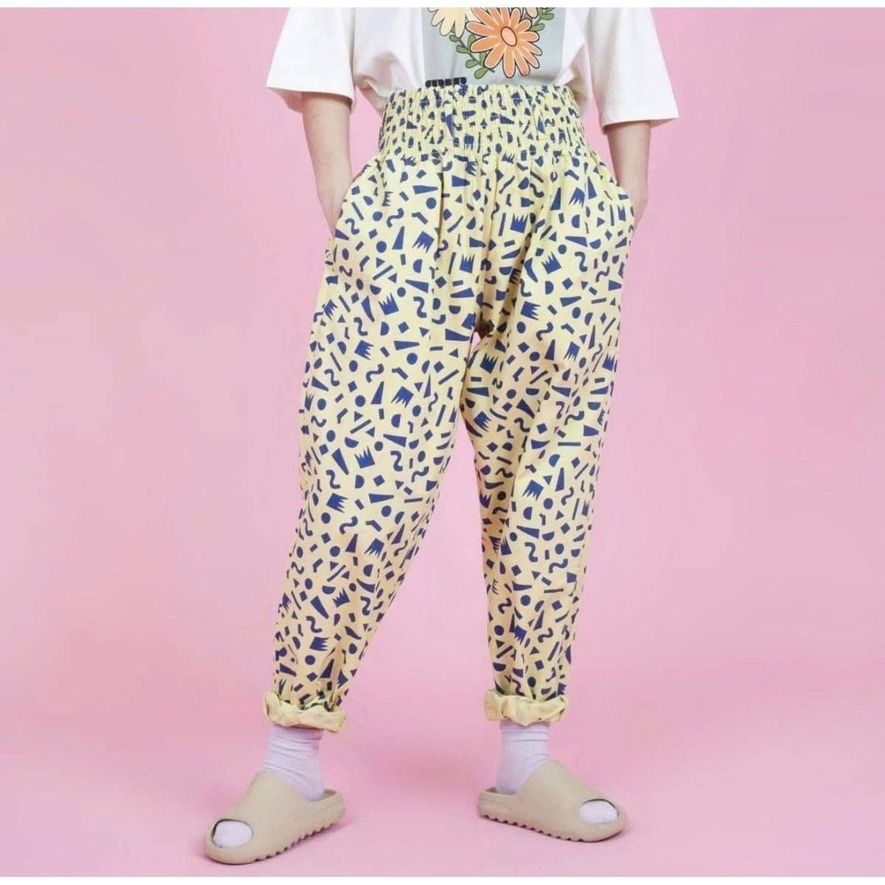 Lucy & Yak Yellow Navy Geometric Confetti Smocked Paperbag Waist Tapered Pants S
